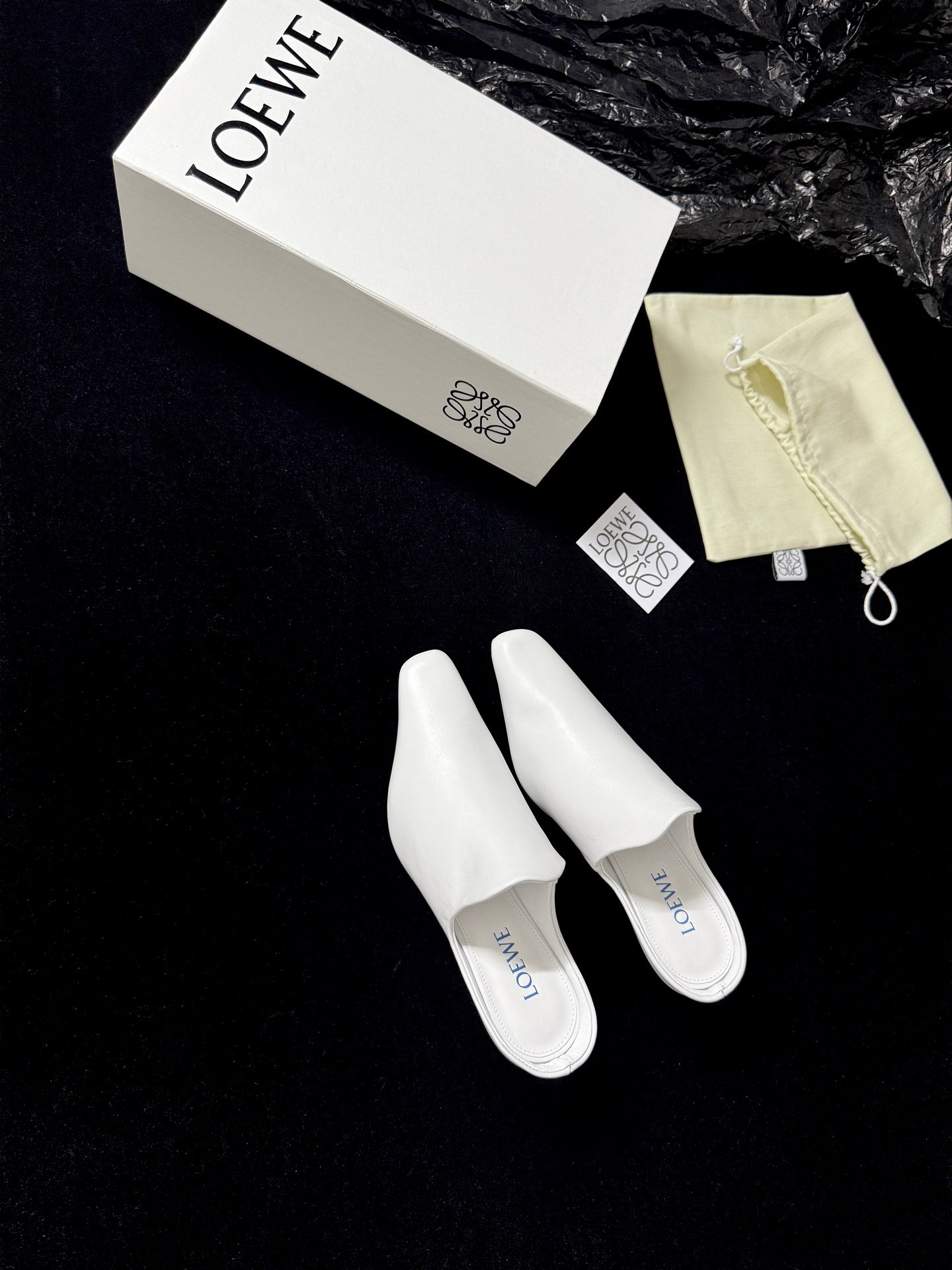 羅L威-260715尖頭小牛皮穆勒拖 白色