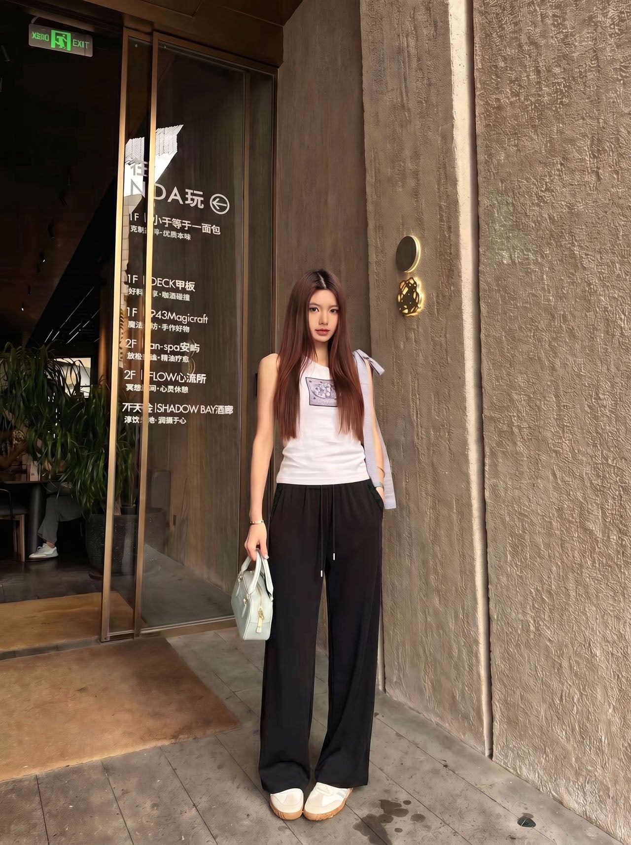 路L家-26鬆緊腰老花拼接休閒寬腿褲 黑色