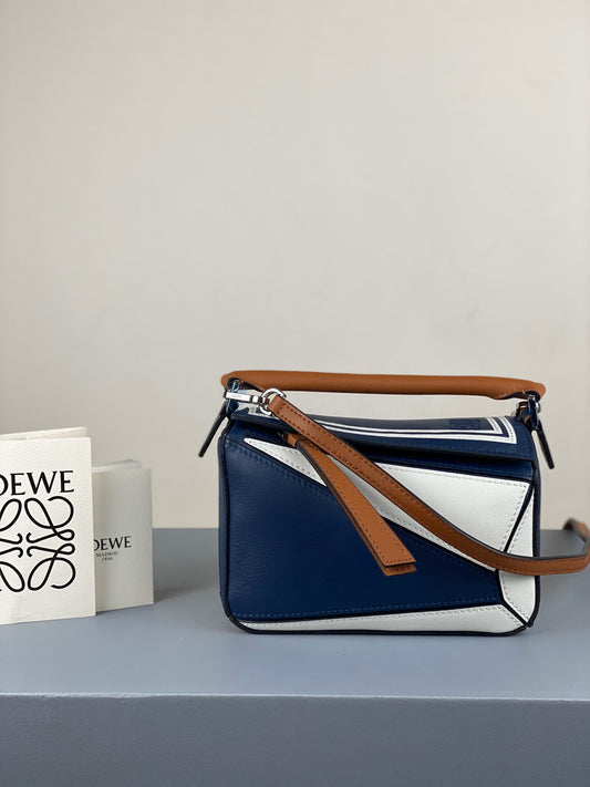 羅L威-2020新春版 Puzzle bag mini 小牛皮
