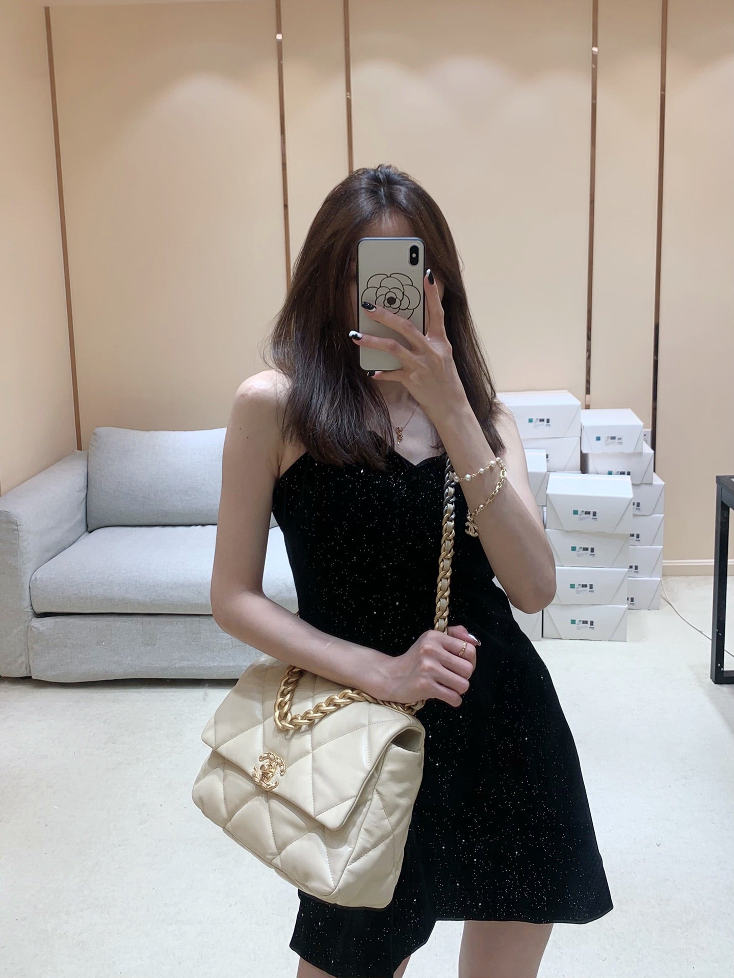 小香家-19Bag 米色金扣 中號