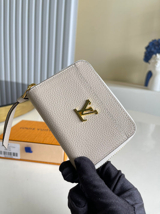 LV M80100杏色 ZIPPY 拉鍊零錢包