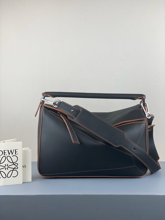 羅L威-2020年春款 Puzzle bag 小牛皮 中號