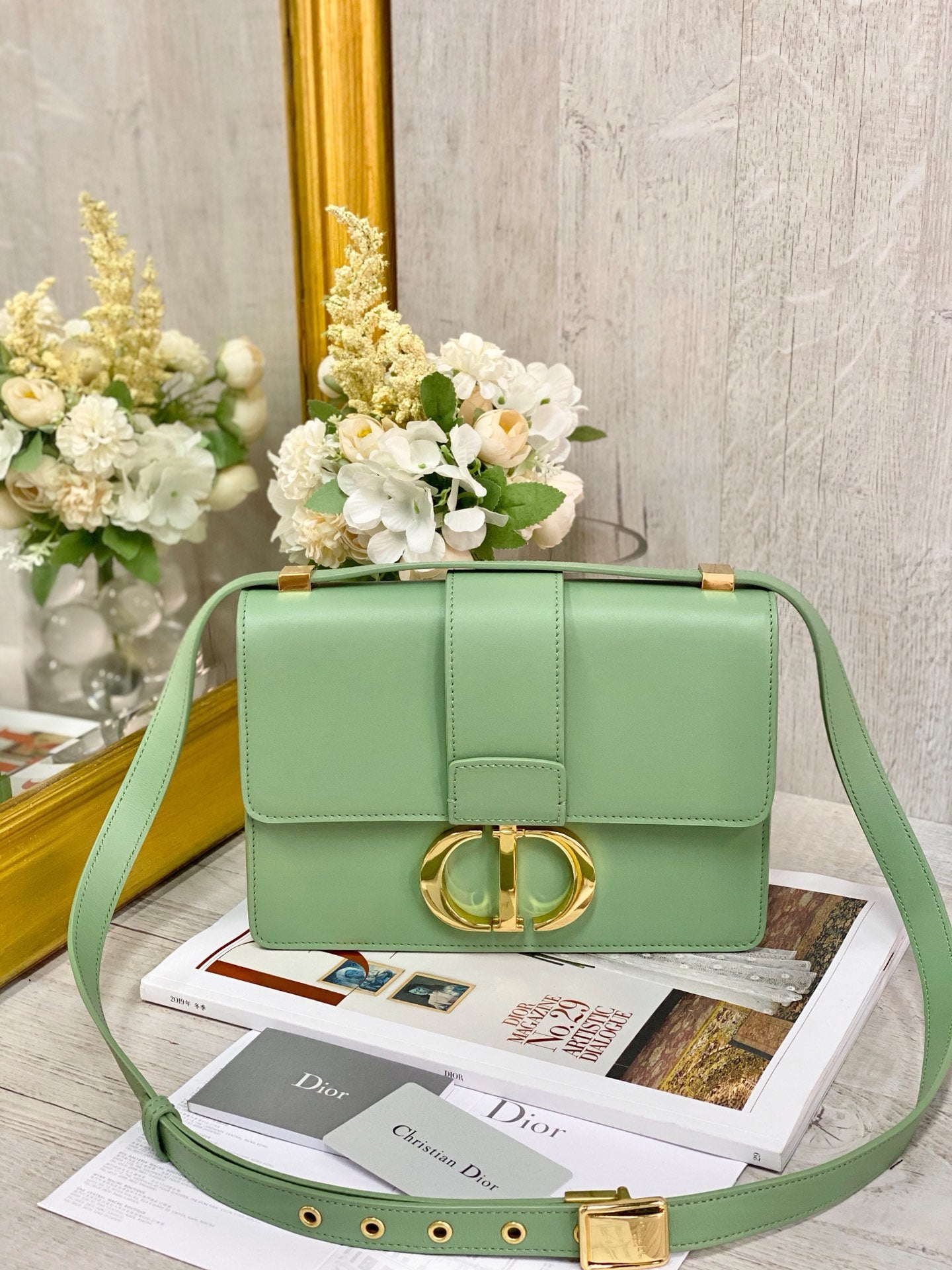 Dior 蒙田 30 Montaigne系列-24cm-牛皮平紋-牛油果綠金扣
