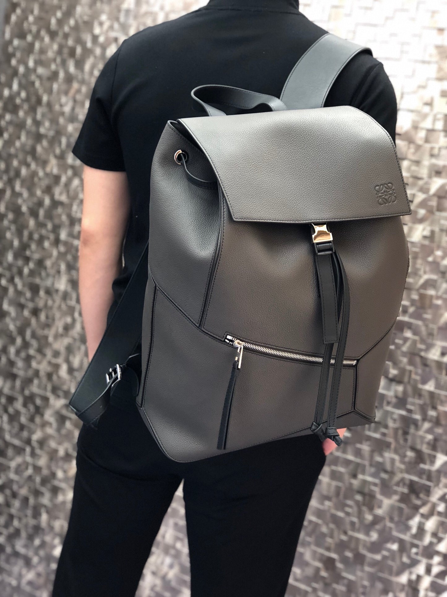 Loe-Puzzle Backpack 後背包 黑色