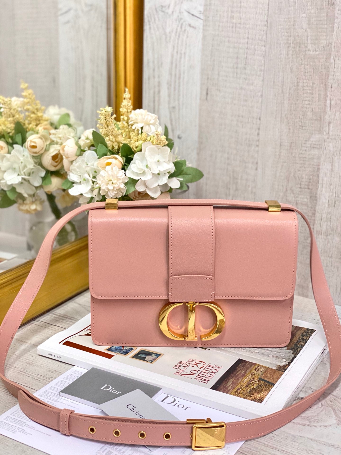 Dior 蒙田 30 Montaigne系列-24cm-牛皮平紋-粉色
