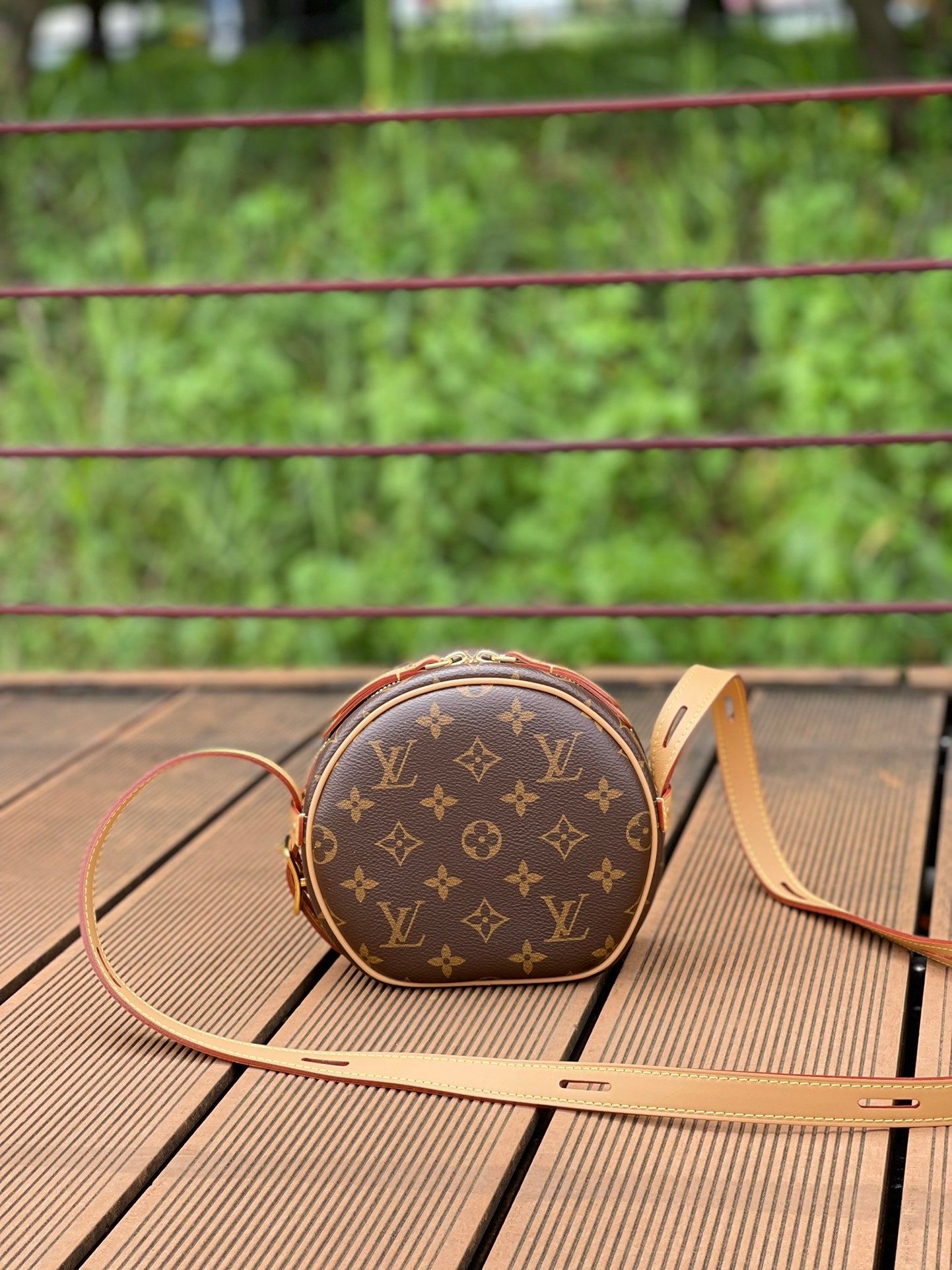 M45149 路L家-BOITE  CHAPEAU SOUPLE 圓餅包 小號