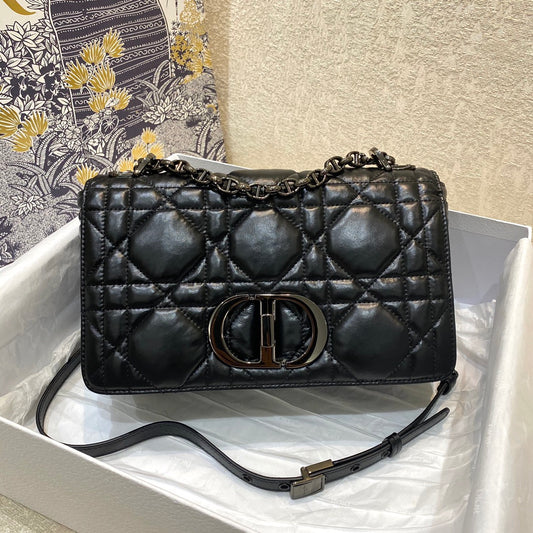 Dior-Caro 菱格紋 胖胖包 中號 黑色