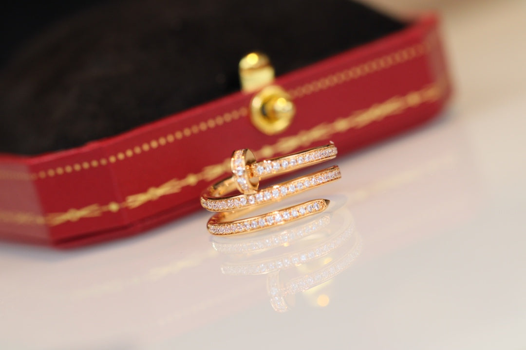 Cartier 三圈釘子戒指-玫瑰金-滿鑽
