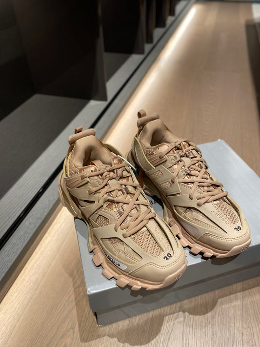 Balenciaga 巴黎世家-老爹鞋