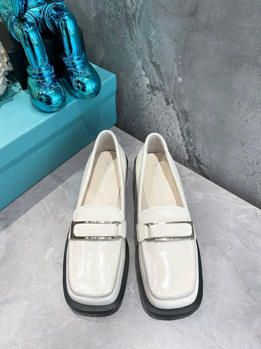 Prada鞋-Prada 方頭皮鞋（白）