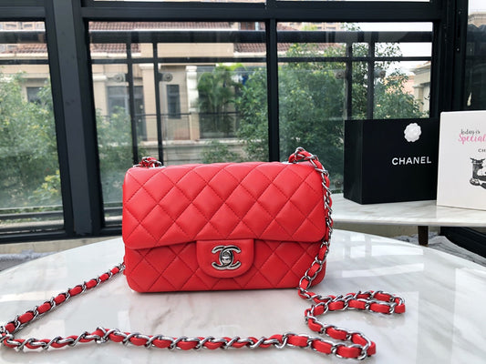 小香家-2019春夏 CF包 羊皮 紅色銀扣 20cm