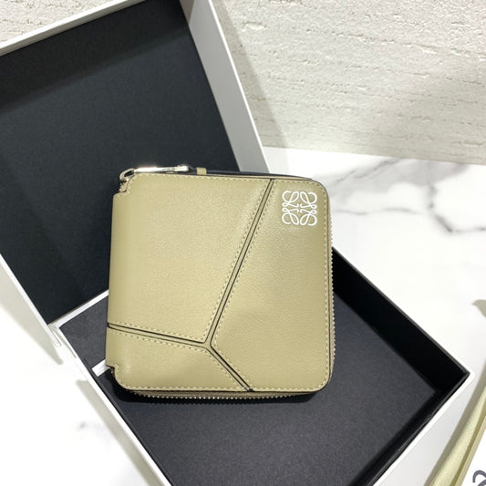 Loewe Puzzle系列 拉鍊短夾