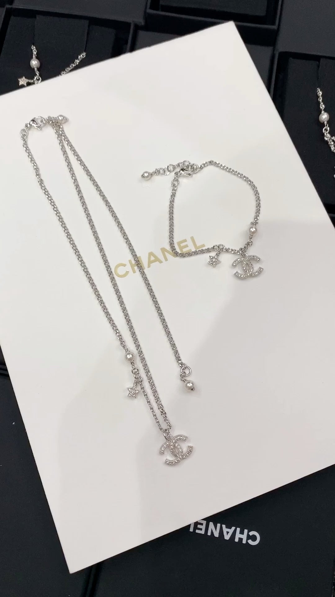 Chanel 項鍊／手鍊