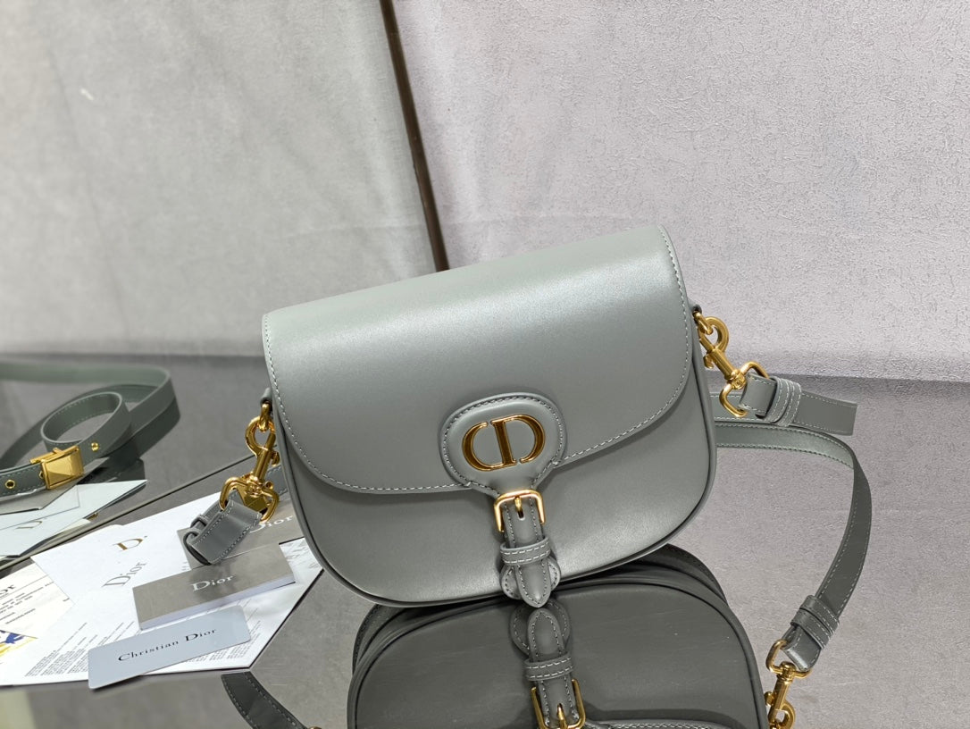 Dior Bobby-中號22cm-岩石灰牛皮