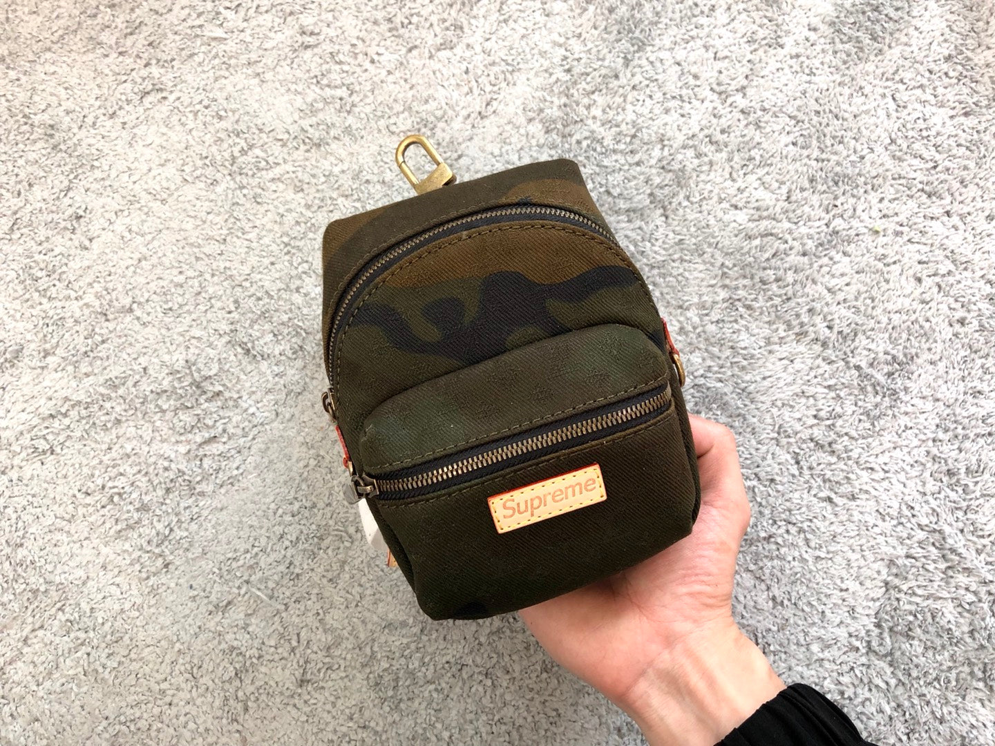 M44201 路L家-APOLLO 掛飾mini迷彩雙肩包