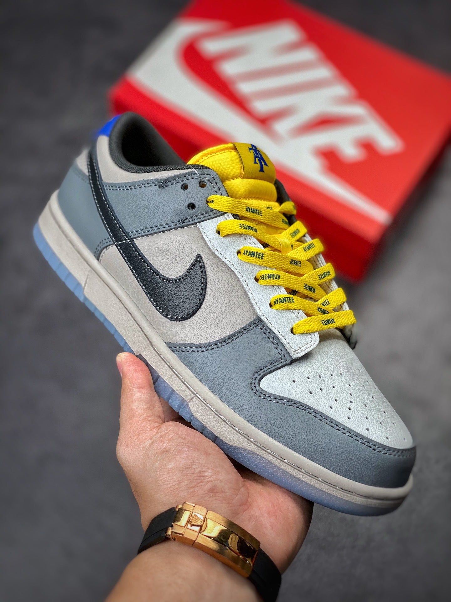 N1KE-SB Dunk Low 男女同款 灰藍黃色