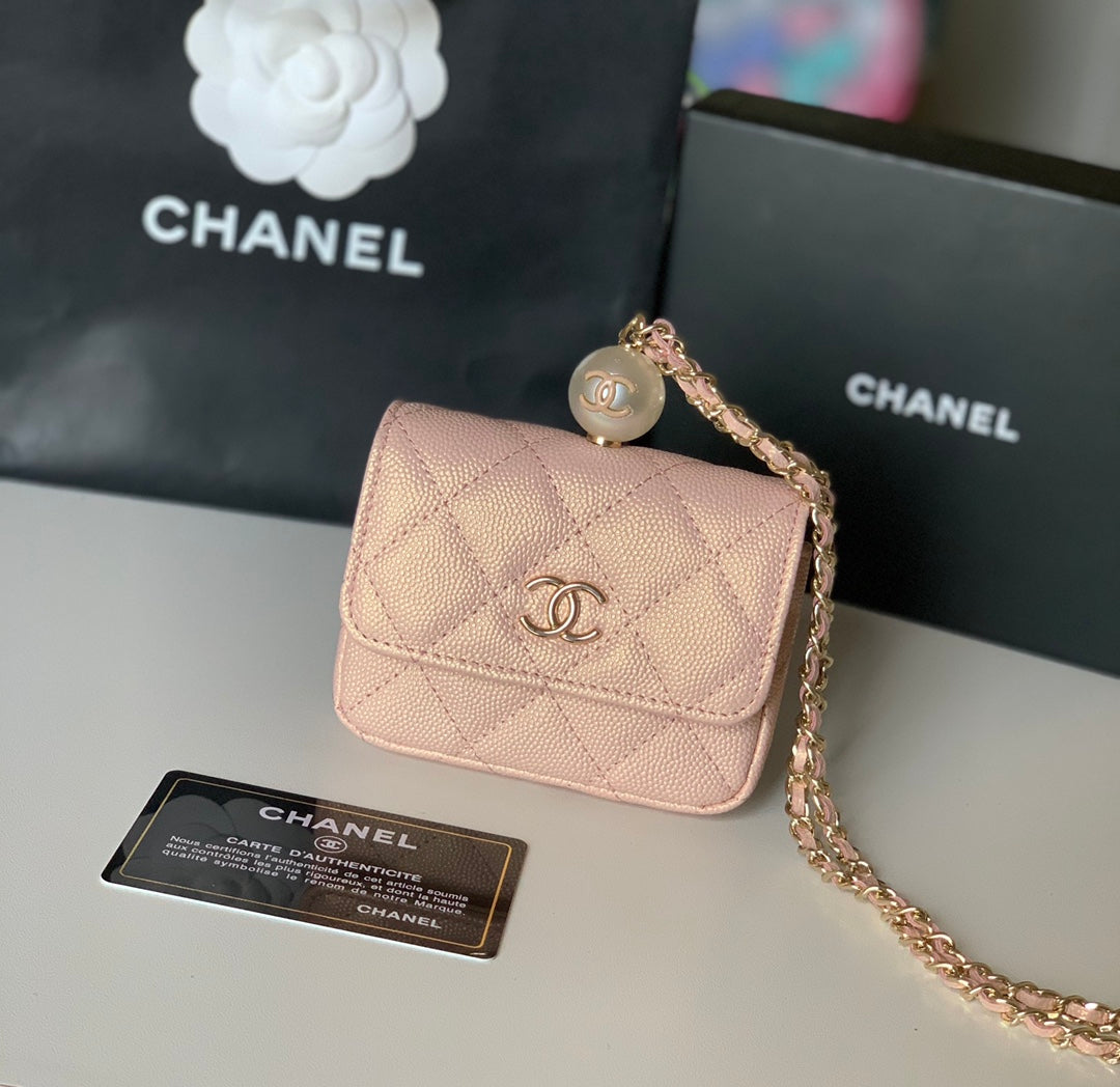 CHANEL 珍珠鏈條零錢包！