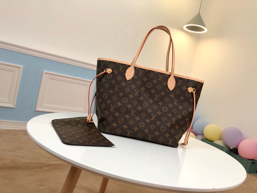 M40995 路L家-Neverfull 經典手袋