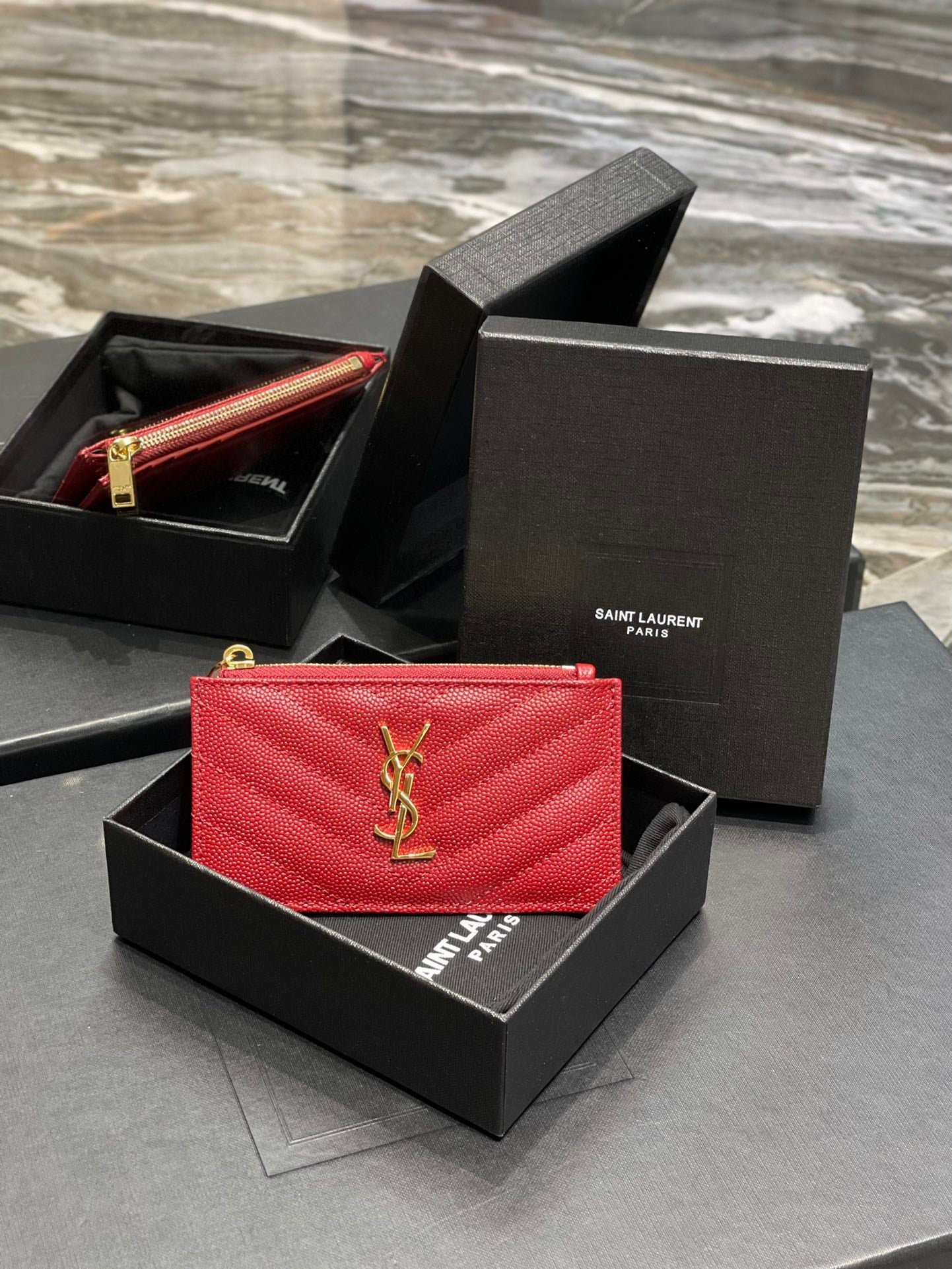 YSL 新品卡包_紅色金扣