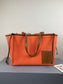 羅L威-Cushion tote 橘色棕皮