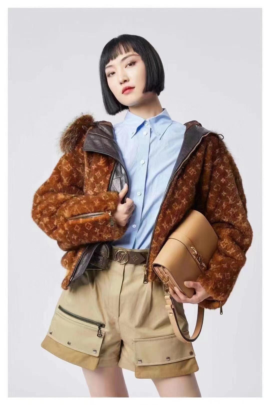 LV M57745 駝色 Rendez-Vous 手袋