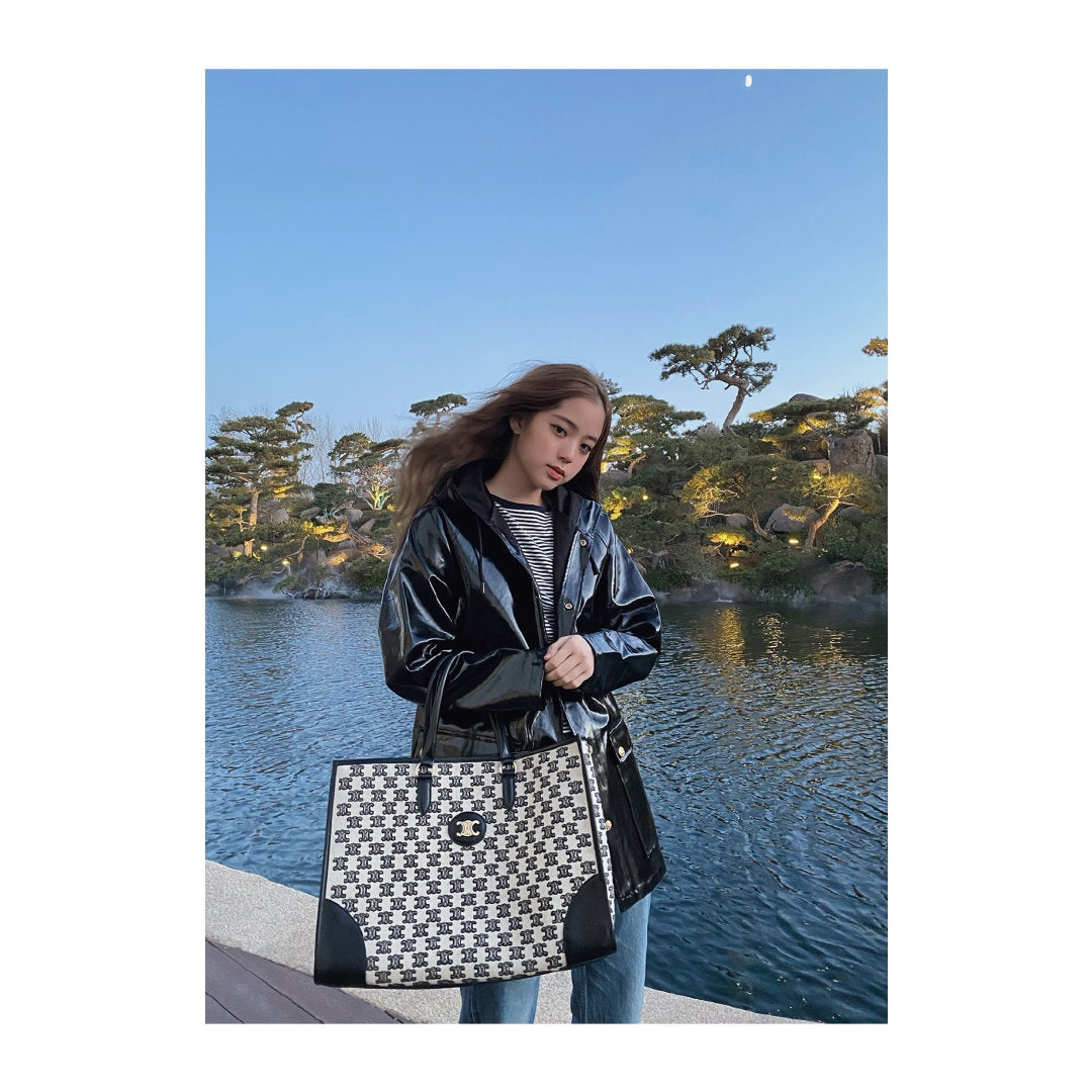 Celine Triomphe黑白刺繡大號托特包