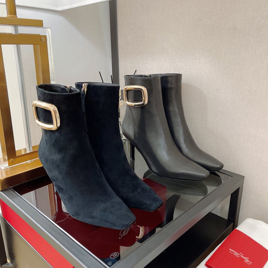 R方扣頭鞋-2022秋冬新款 細跟短靴 麂皮黑色