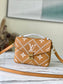 M46018 路L家-2022 春季系列 Pochette Métis 郵差包
