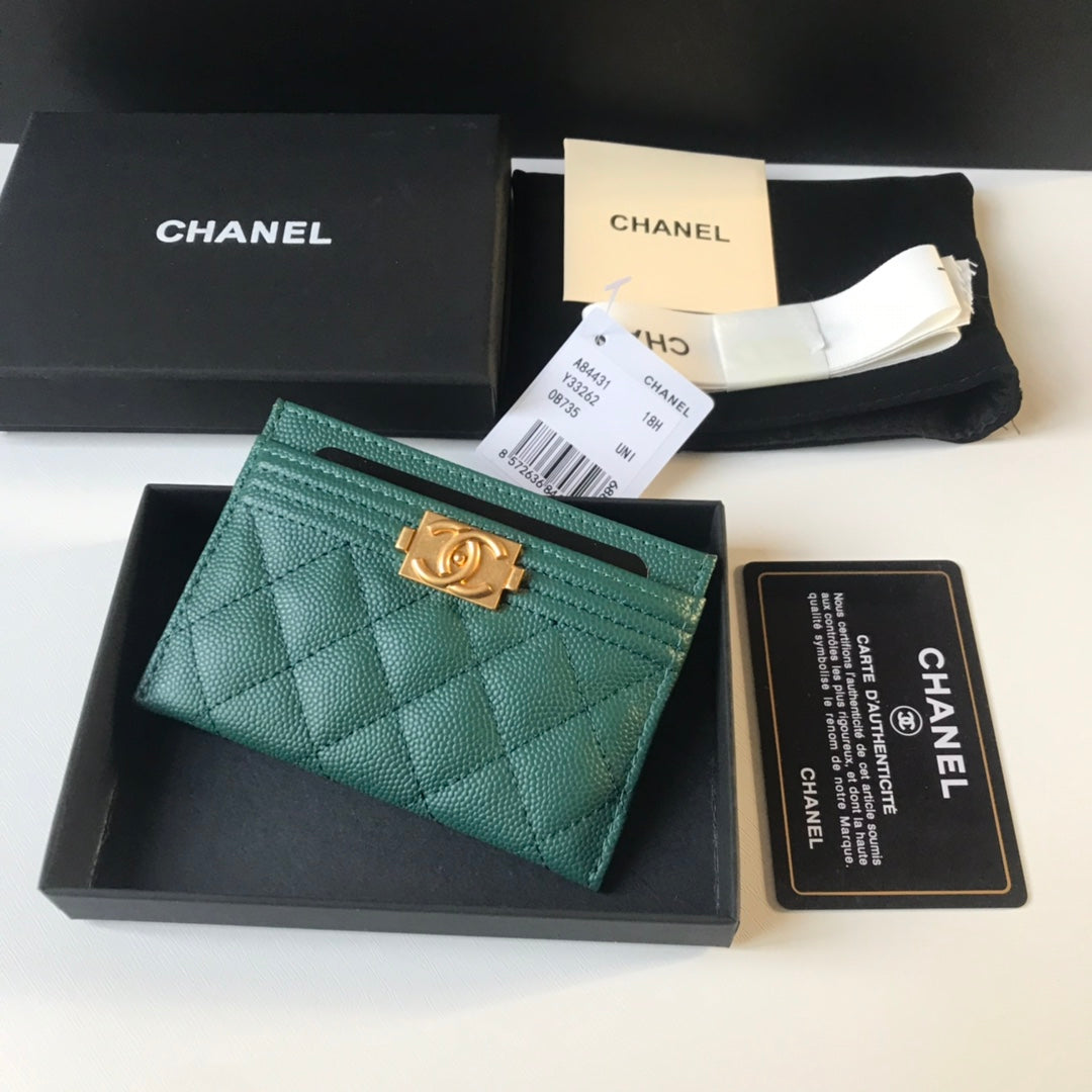 Chanel Leboy系列卡包