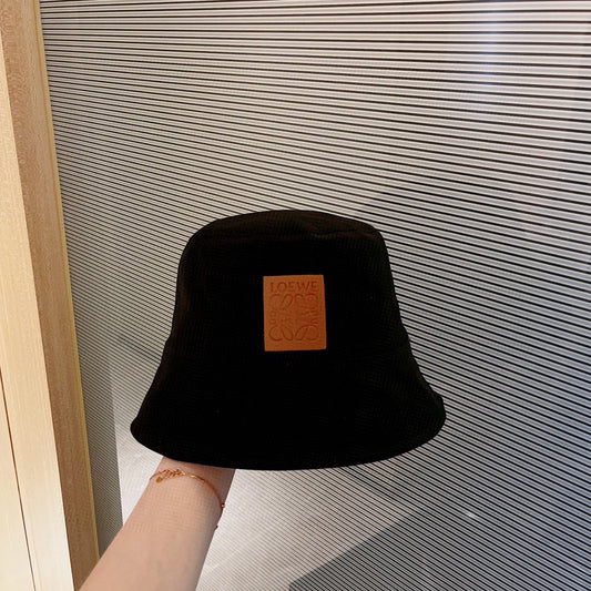 羅L家-牛皮LOGO牌簡約漁夫帽-4色