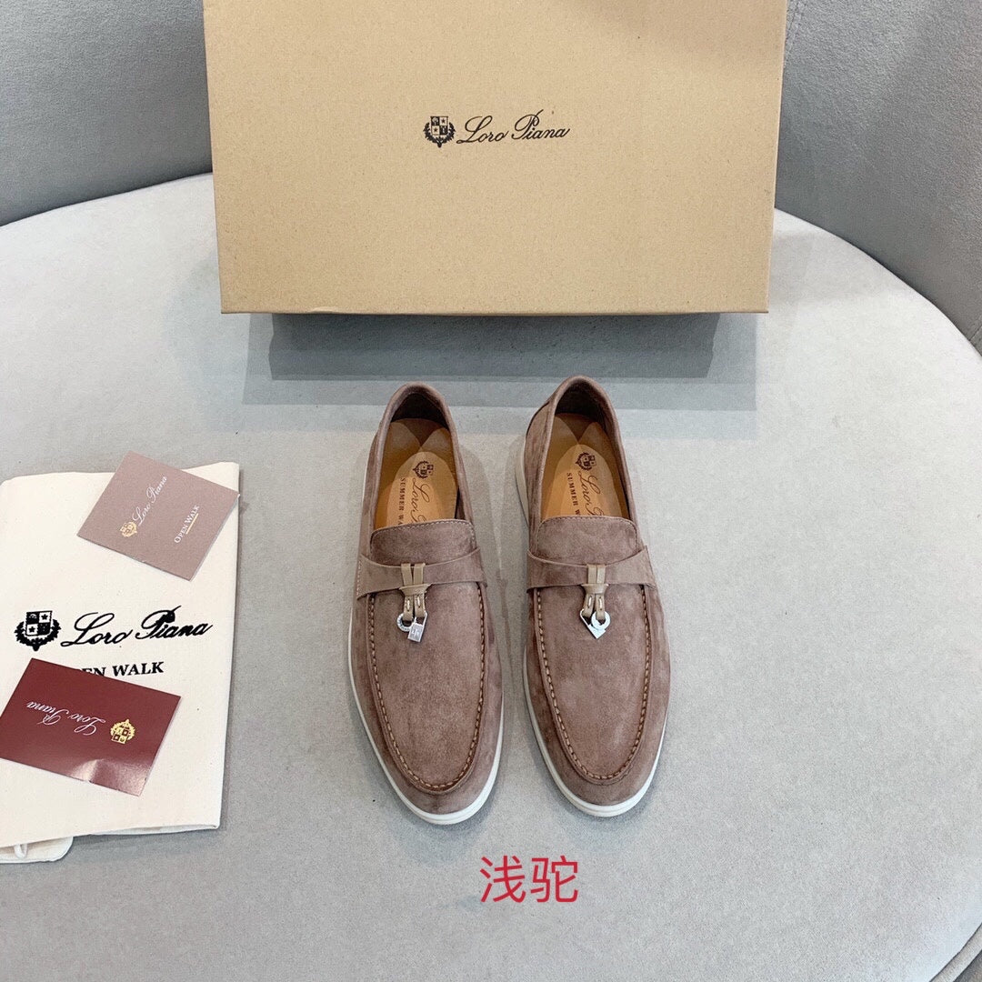 Loro p1ana-羊絨復古平底鞋 淺棕色