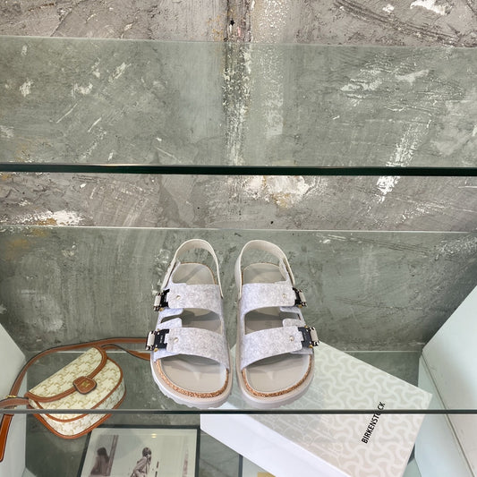 迪D家-Birkenstock 全球限量聯名款 涼鞋 情侶款
