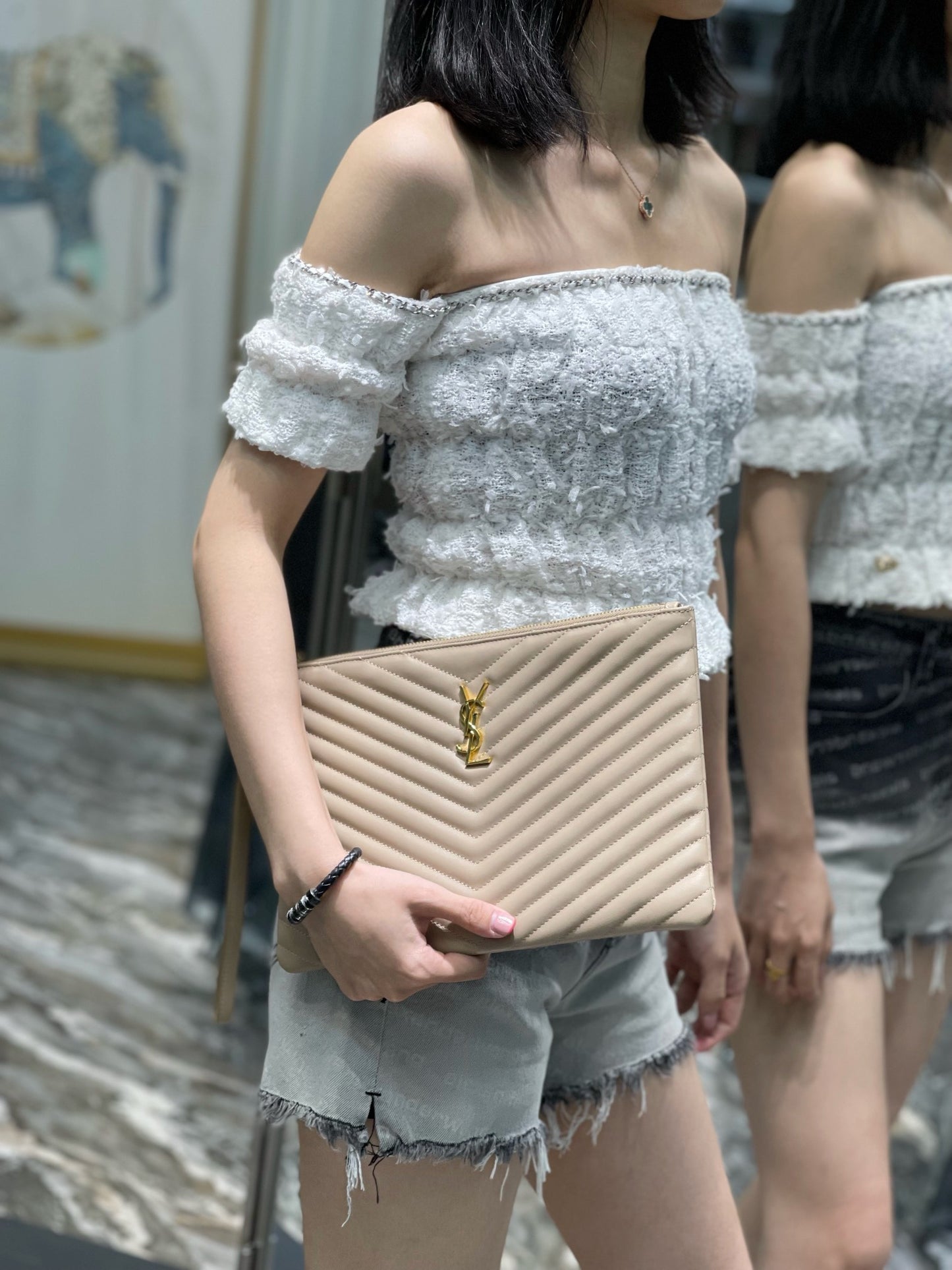 YSL_提花拼接文件手拿包-杏色金扣-30cm