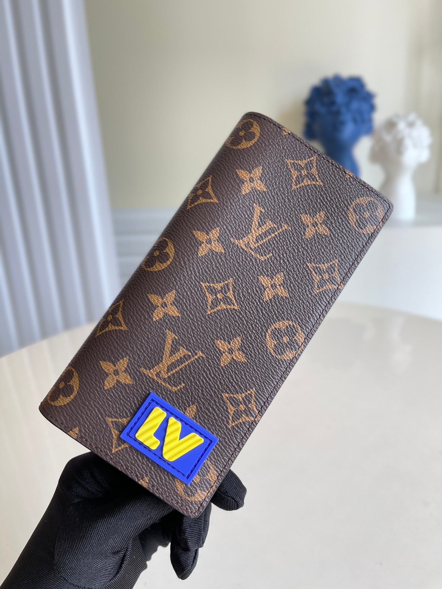 LV M80523 男士新款西裝長夾