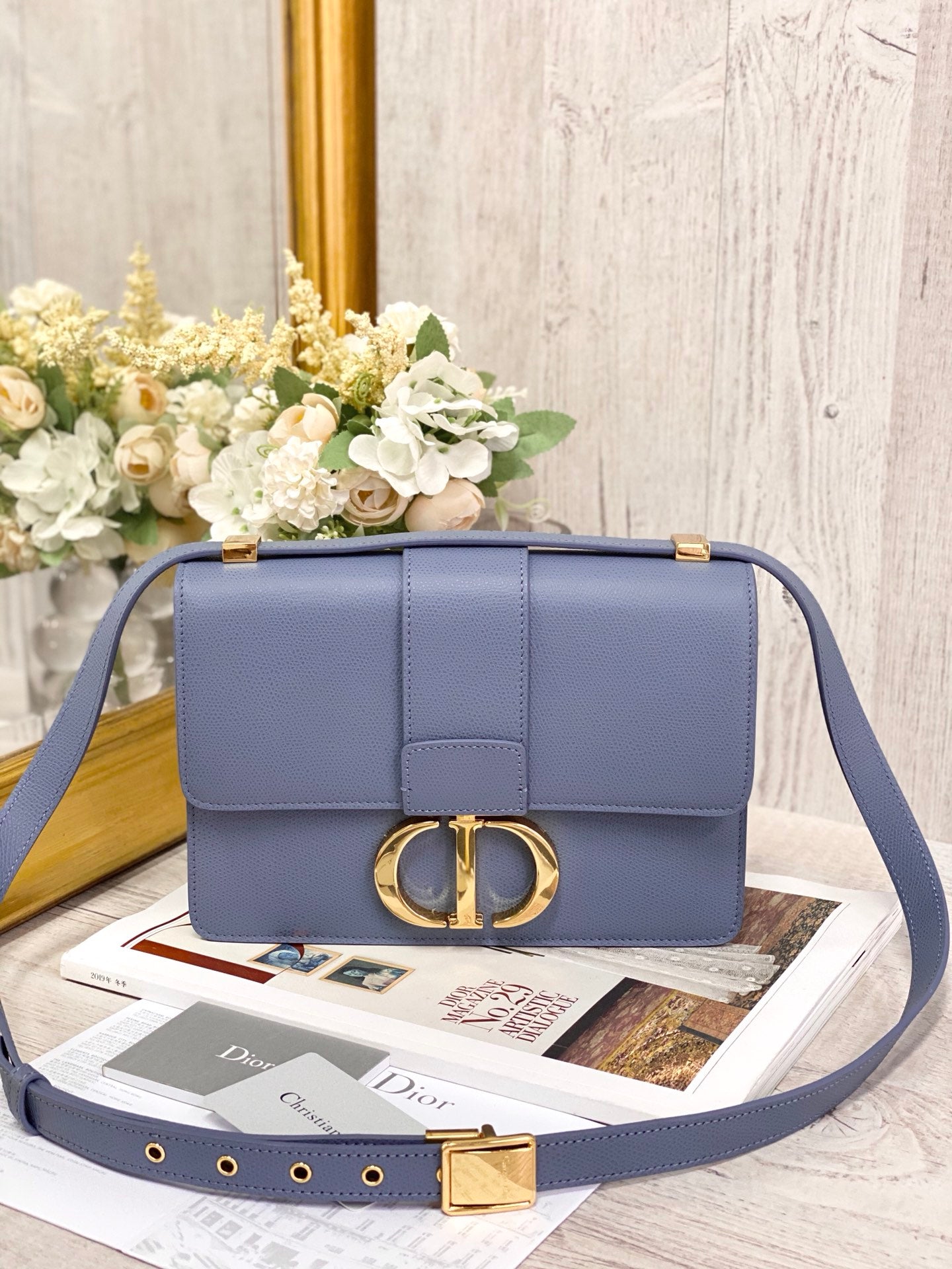 Dior 蒙田 30 Montaigne系列-24cm-金扣-牛皮手掌紋-海藍色