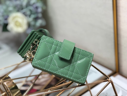 Dior 風琴卡包