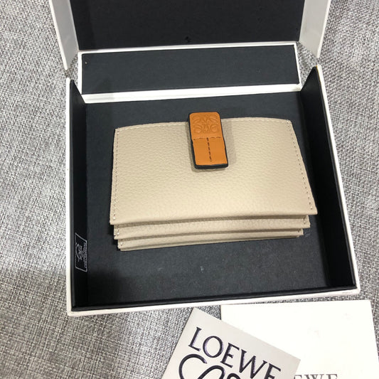 Loewe 搭扣小卡包