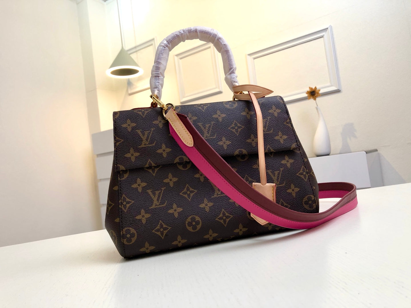 M42738 路L家-Monogram 秋冬新款 Cluny手袋 玫紅色