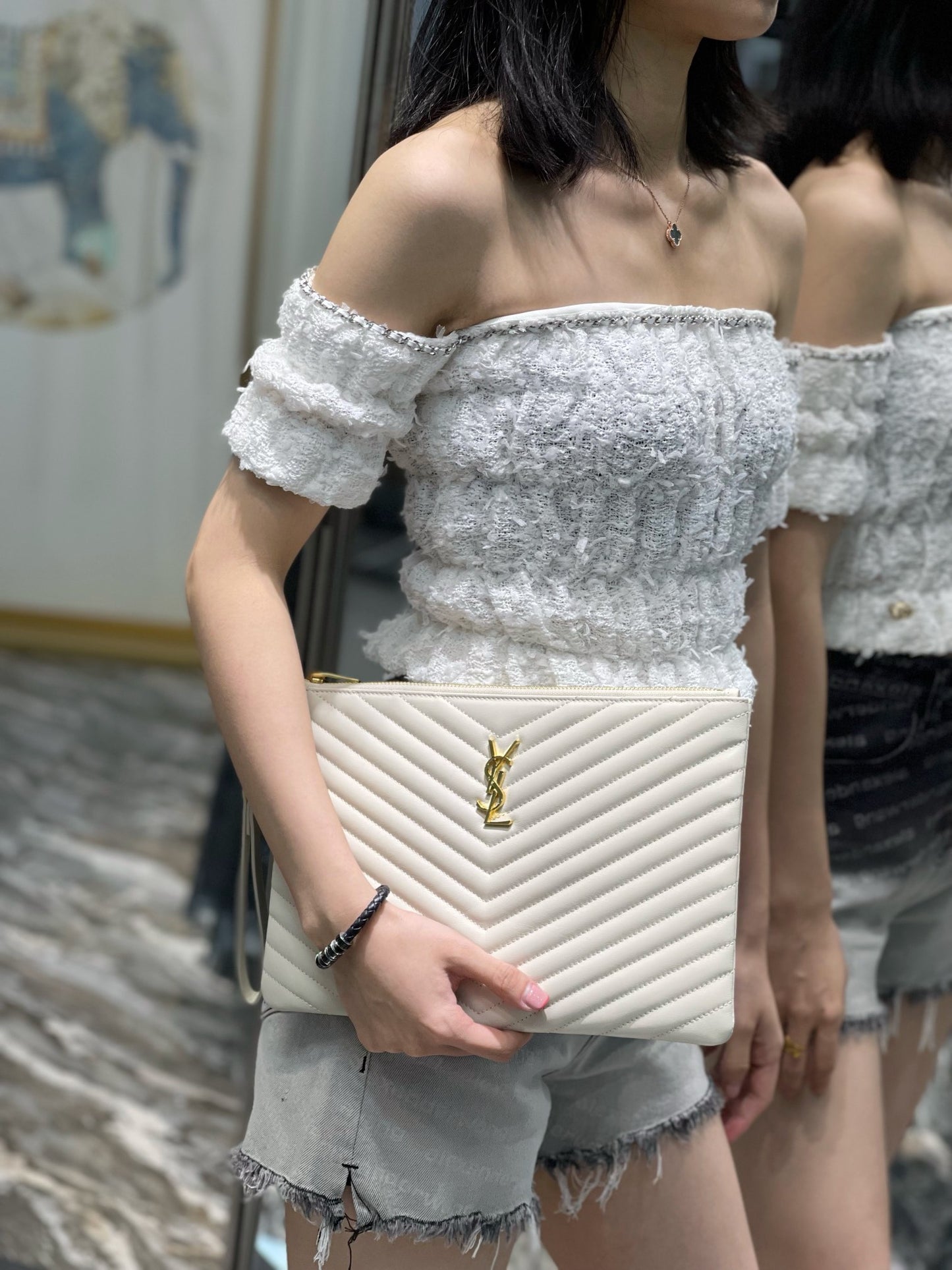 YSL_提花拼接文件手拿包-白色金扣-30cm
