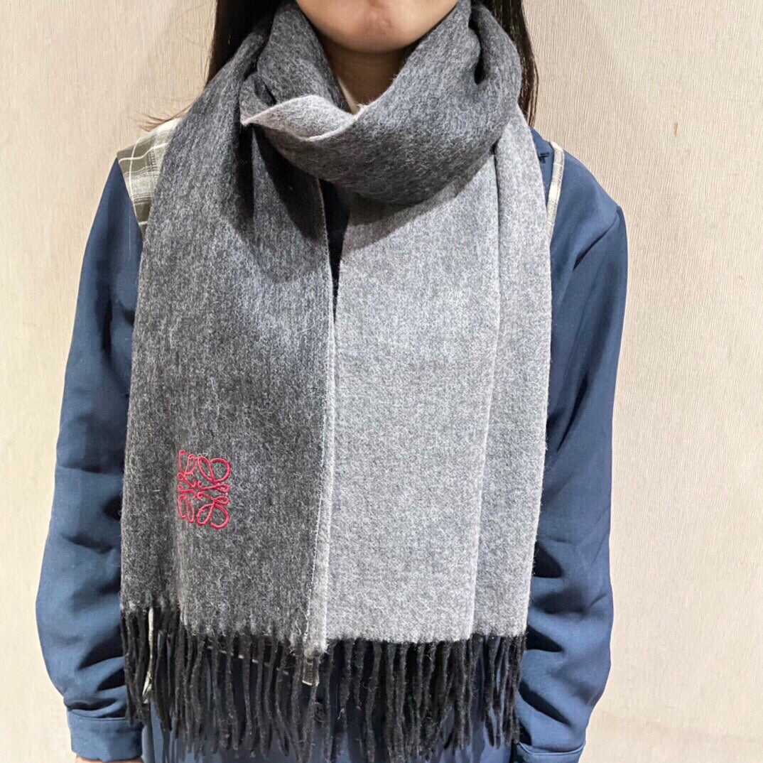 羅L威-雙面羊絨圍巾 32*180cm