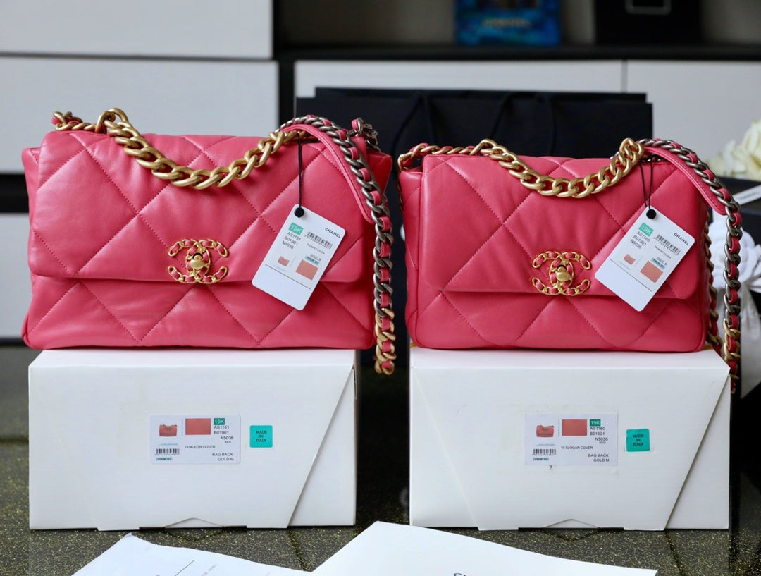 Chanel 19Bag-中號唇膏粉