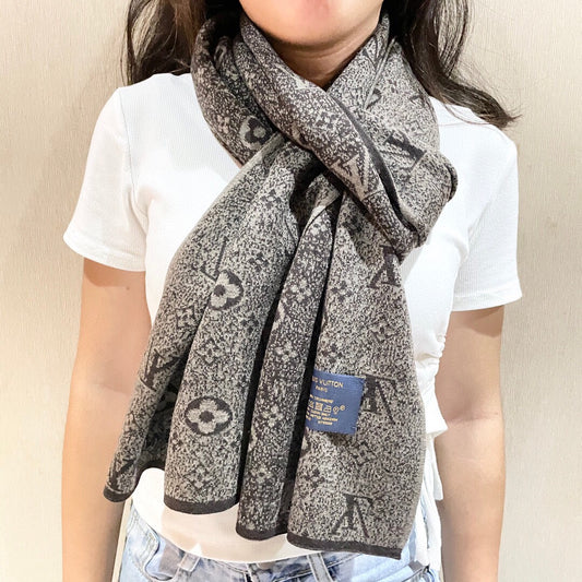 路L家-高羊絨圍巾 180*32cm 100%進口針織羊絨