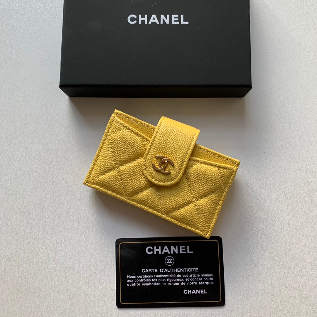 Chanel 多隔層風琴卡包