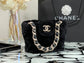 Chanel 剪羊毛鑽鏈包