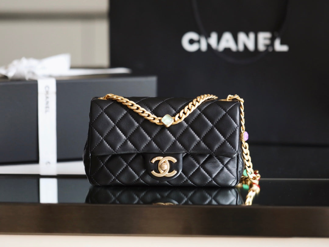 Chanel 寶石鏈條CF口蓋包