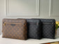 LV M60417 New Pouch手拿包