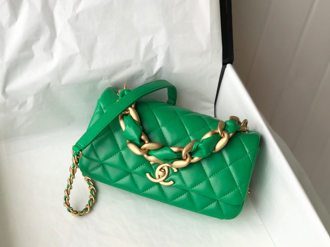 Chanel 拋光小羊皮菱格口蓋包-綠色
