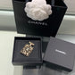 Chanel 胸針