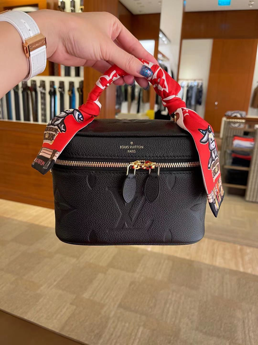 LV M45598 Vanity 小號手袋