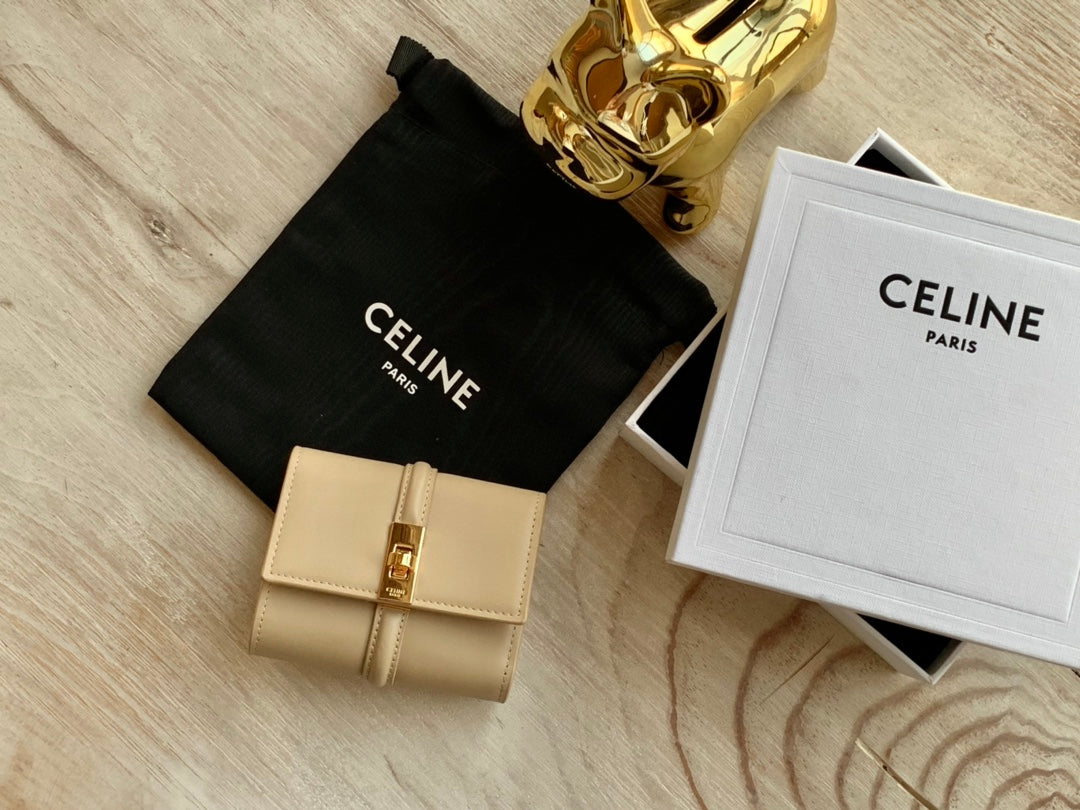 Celine 小號亮澤牛皮革三折短夾